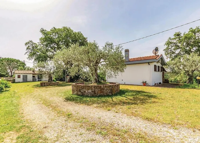 Prázdninový dům Sughereto 2 *